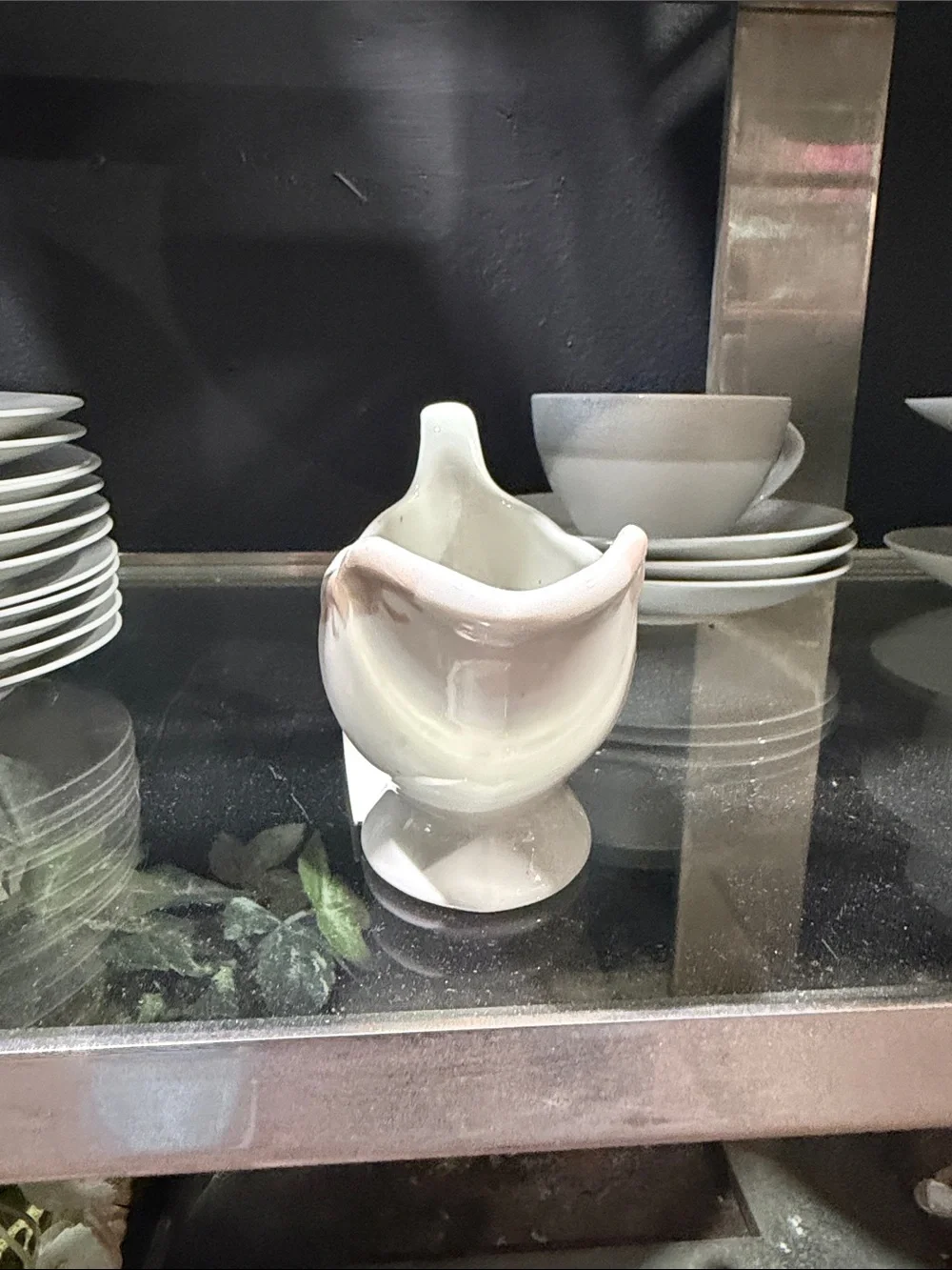 Porcelain Gravy Boat - White -